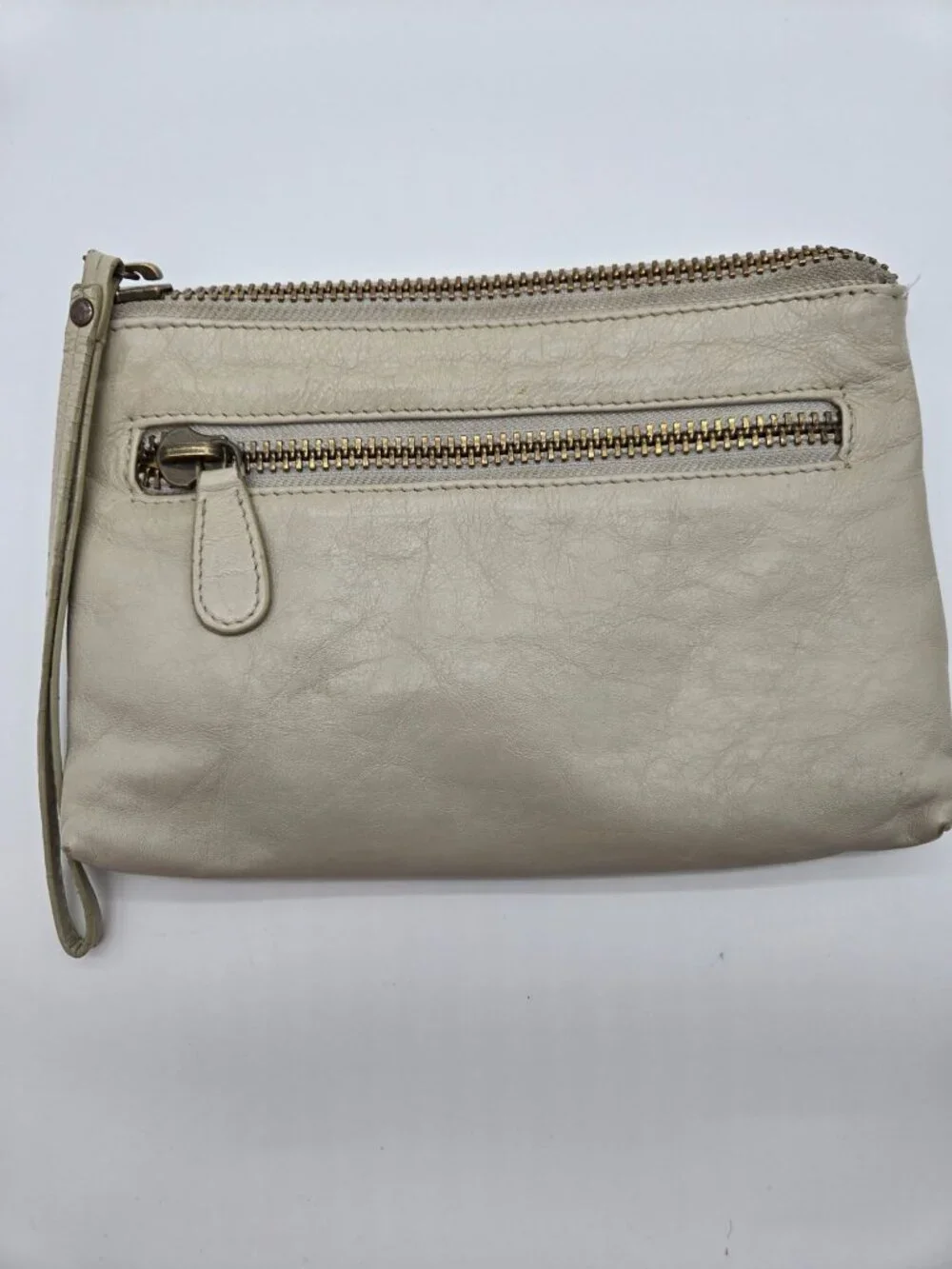 Latico Soft Tan Leather Wristlet Clutch Zip Pouch Organizer Bag